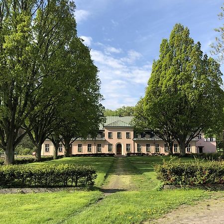 Dworek Bielin Exterior foto